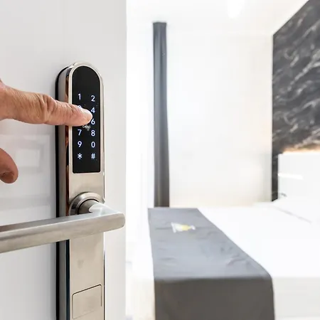 Hotel La Tour Palace Hotel&restaurant 3*