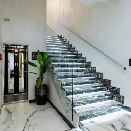 Ξενοδοχείο La Tour Palace & Restaurant Ρίμινι