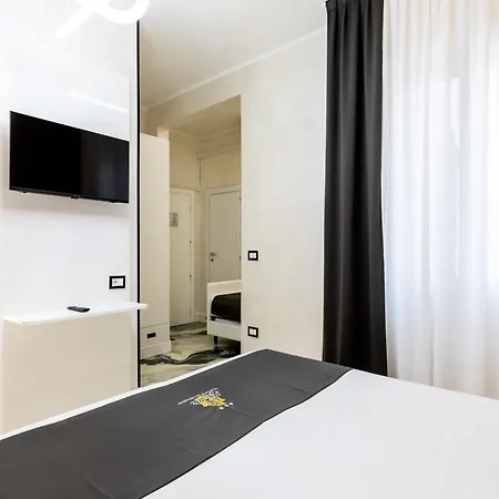 Ξενοδοχείο La Tour Palace & Restaurant 3*