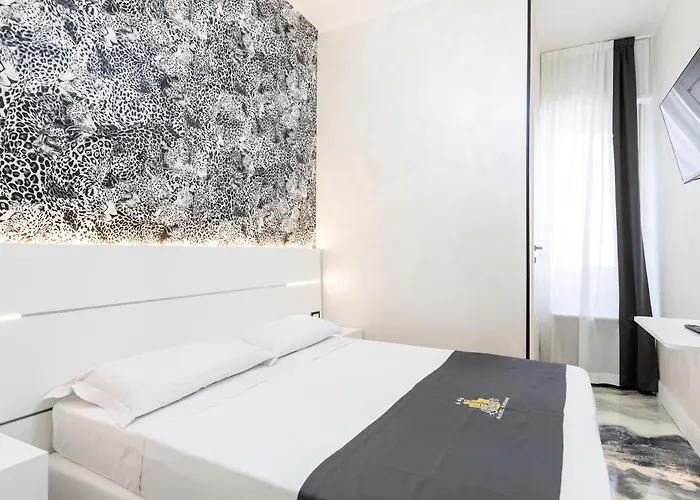 La Tour Palace & Restaurant 3*