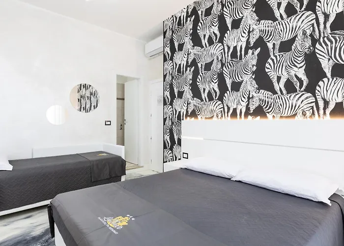 Hotel La Tour Palace & Restaurant