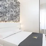 La Tour Palace & Restaurant 3*