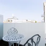 La Tour Palace & Restaurant Hotel