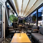 La Tour Palace & Restaurant 3*
